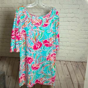 Lilly Pulitzer jellyfish print 100% cotton.